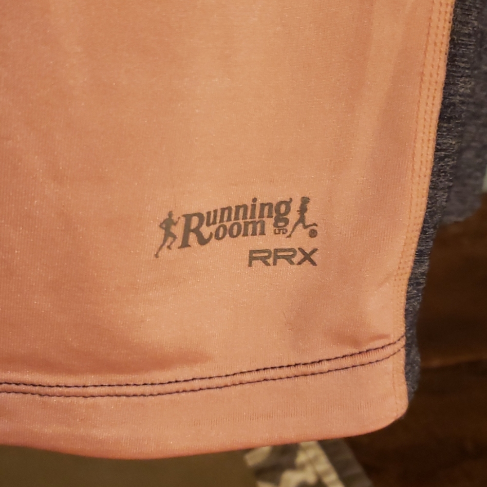 2/$15 Workout Tank - Picture 2 of 3